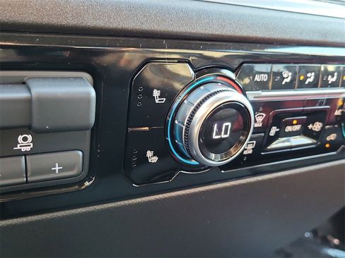 Used 2026 GMC Sierra 1500 Elevation image 34