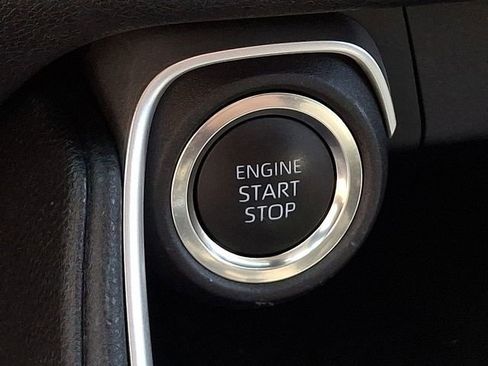 Used 2025 Toyota Grand Highlander AWD image 22