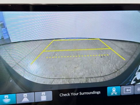 Used 2024 Honda CR-V EX-L image 16