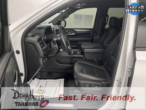 Used 2023 Chevrolet Suburban RST w/ Luxury Package image 31