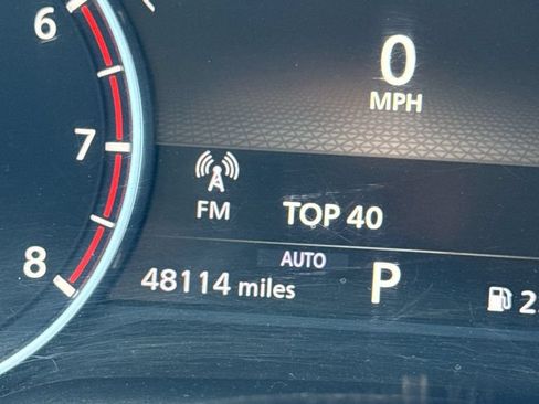 Used 2022 Nissan Rogue SV AWD/4WD image 12