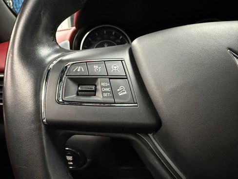 Used 2022 Maserati Levante GT AWD/4WD image 63