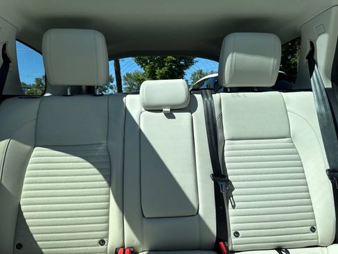 Certified 2025 Land Rover Discovery Sport S AWD/4WD image 18