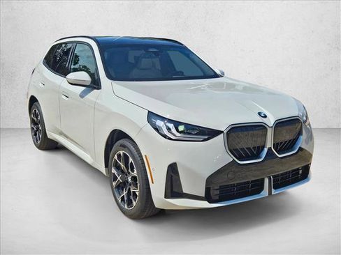 Used 2026 BMW X3 xDrive30 w/ M Sport Package image 6