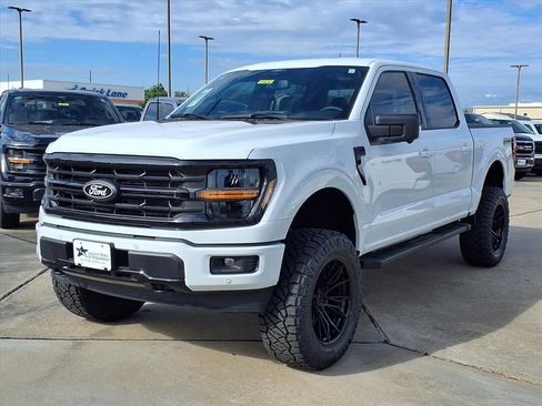 New 2026 Ford F150 XLT w/ Equipment Group 302A MID AWD/4WD image 1