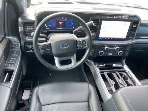 Used 2024 Ford F250 Lariat w/ Lariat Ultimate Package AWD/4WD image 17