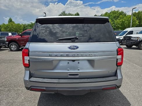 Used 2024 Ford Expedition Max XLT AWD/4WD image 6