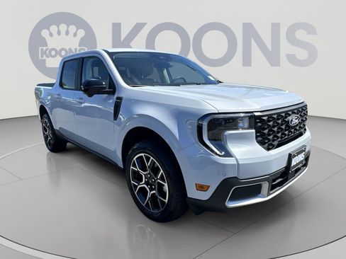 Certified 2025 Ford Maverick Lariat w/ 4K Tow Package AWD/4WD image 2