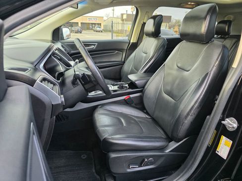 Used 2017 Ford Edge Titanium w/ Equipment Group 301A image 10