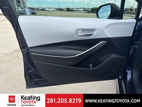 Certified 2024 Toyota Corolla SE w/ SE Package image 11