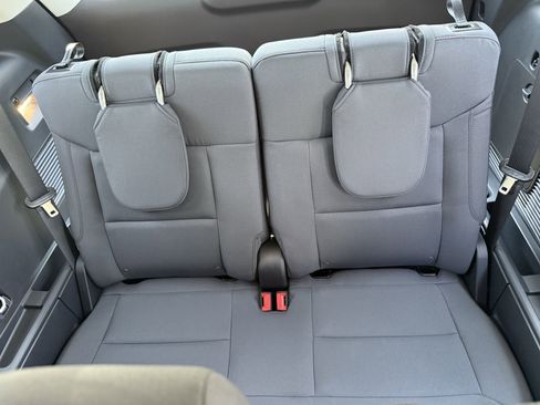 New 2025 Ford Explorer Active image 25