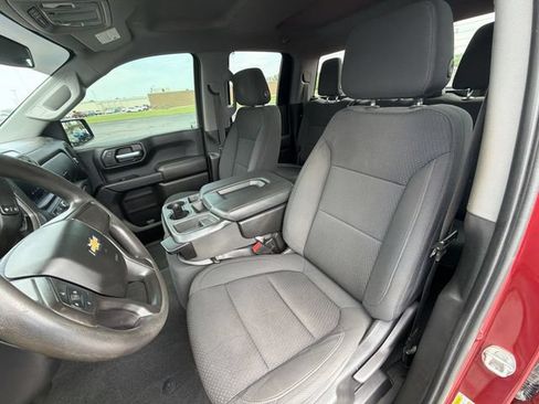 Certified 2021 Chevrolet Silverado 1500 Custom AWD/4WD image 17