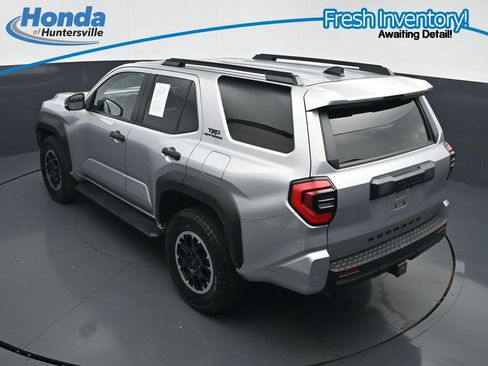 Used 2025 Toyota 4Runner TRD Off-Road Premium w/ Tow Technology Package AWD/4WD image 28