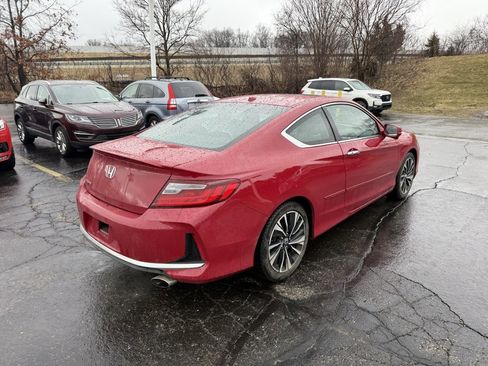 Certified 2017 Honda Accord EX image 3