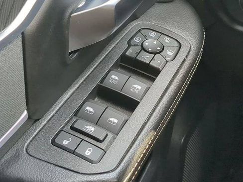Certified 2026 RAM 3500 Big Horn AWD/4WD image 28