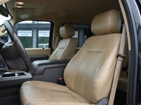Used 2015 Ford F250 Lariat w/ Chrome Package AWD/4WD image 23