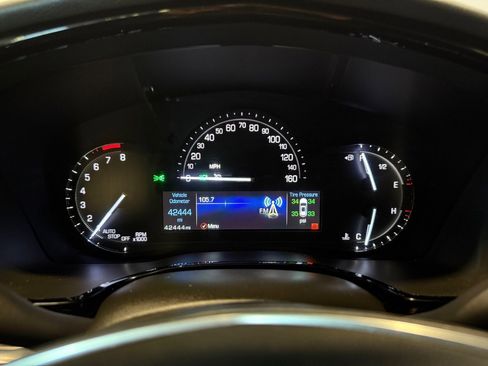 Used 2018 Cadillac XT5 Luxury image 41