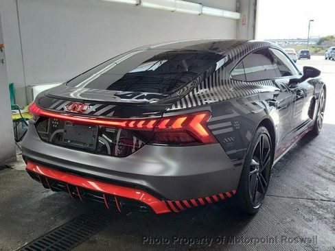 Used 2023 Audi RS e-tron GT image 4