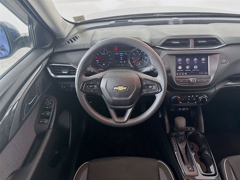 Used 2022 Chevrolet TrailBlazer LT image 22