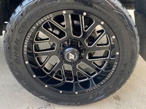 Used 2019 RAM 2500 Limited image 39