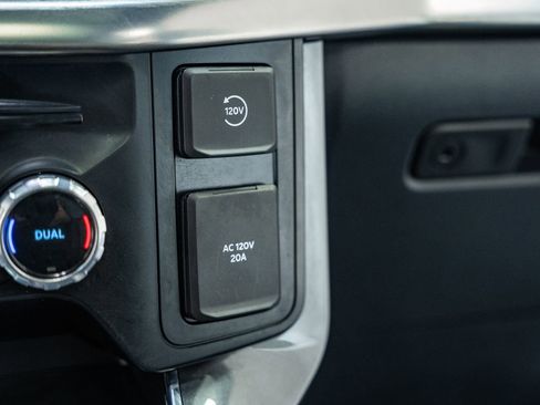 Used 2023 Ford F150 Lariat w/ Equipment Group 502A High image 33