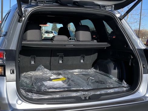 New 2026 Subaru Forester Premium image 24