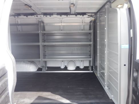 Used 2023 Chevrolet Express 2500 w/ Driver Convenience Package image 11