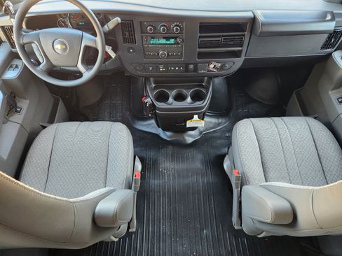New 2025 Chevrolet Express 4500 w/ Power Convenience Package image 26