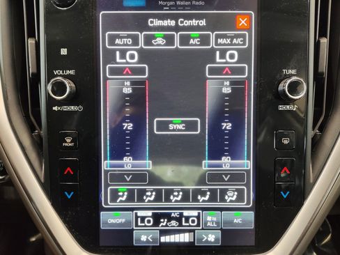 Used 2025 Subaru Crosstrek 2.0i Premium AWD/4WD image 4