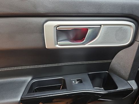 Used 2022 Ford Explorer ST w/ Equipment Group 401A image 21