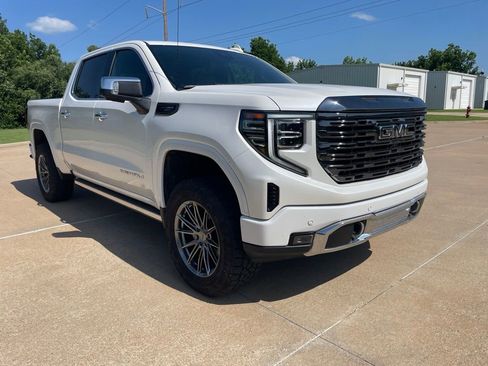 Used 2024 GMC Sierra 1500 Denali Ultimate AWD/4WD image 6