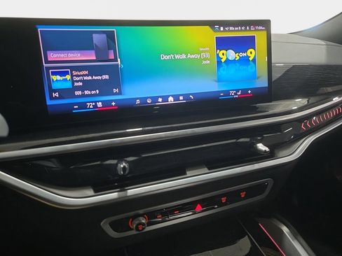 Used 2024 BMW X6 xDrive40i w/ Premium Package image 18