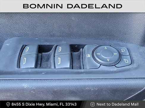 Used 2021 Chevrolet Silverado 1500 Custom image 27