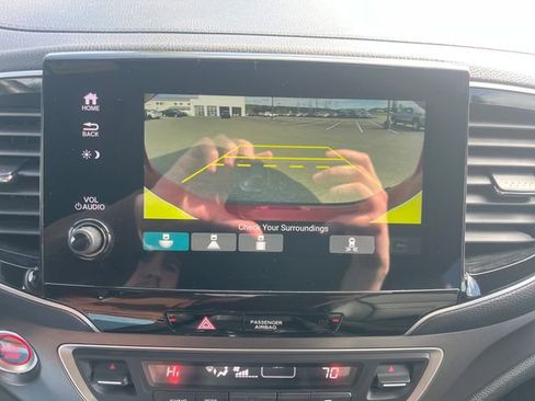 Used 2023 Honda Passport EX-L image 23