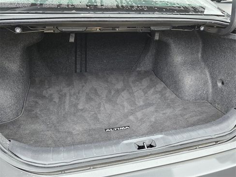 Used 2023 Nissan Altima 2.5 SV image 11