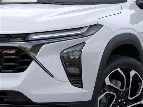 New 2026 Chevrolet Trax RS image 10