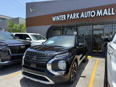 Used 2023 Mitsubishi Outlander ES