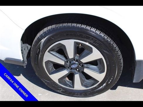 Used 2018 Subaru Forester 2.5i Limited AWD/4WD image 13