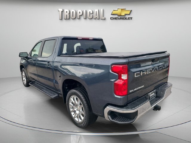 Used 2021 Chevrolet Silverado 1500 LT RWD image 3