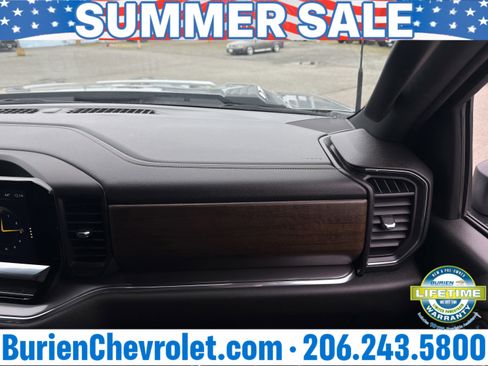 Used 2024 Chevrolet Silverado 3500 High Country w/ High Country Premium Package AWD/4WD image 24