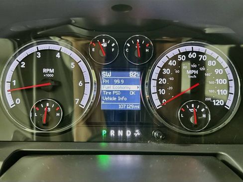 Used 2011 RAM 1500 Laramie AWD/4WD image 12