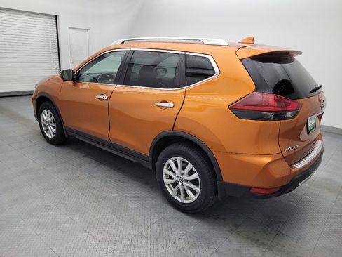 Used 2019 Nissan Rogue SV AWD/4WD image 3