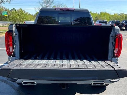 Used 2024 GMC Sierra 1500 AT4 w/ Technology Package image 35