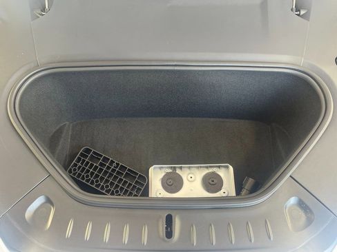 Used 2023 Tesla Model S Standard Range image 15