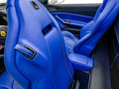Used 2017 Ferrari 488 Spider RWD image 15