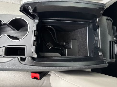 Used 2013 Mercedes-Benz C 300 4MATIC Sedan image 28