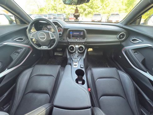Used 2019 Chevrolet Camaro SS RWD image 16