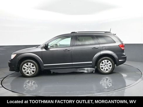 Used 2019 Dodge Journey SE FWD image 5