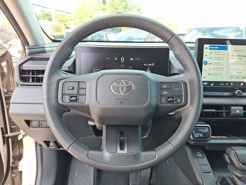 Used 2026 Toyota RAV4 XLE Premium AWD/4WD image 23