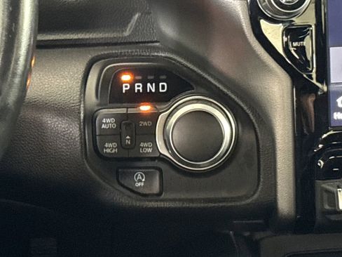 Used 2024 RAM 1500 Big Horn AWD/4WD image 25